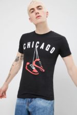 Chicago Sneakers Graphic Tee MEDIUM,BLACK/RED